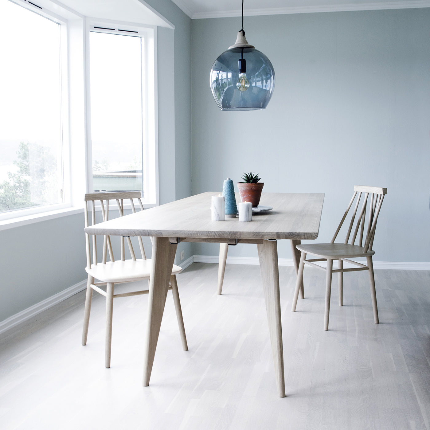 Viken - Spisebord 180 - Eik